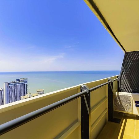 Luxury Beach Front Hotel Batumi Eksteriør billede