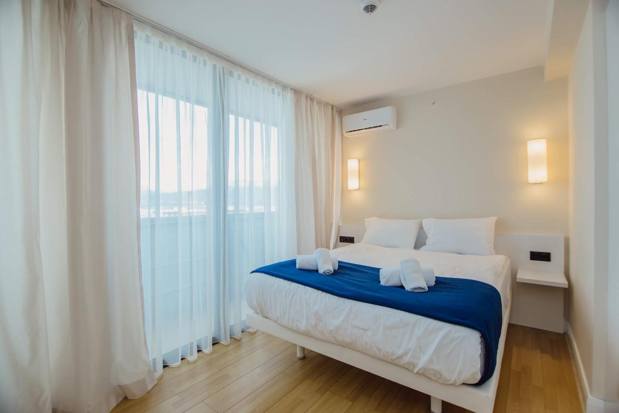 Luxury Beach Front Hotel Batumi Eksteriør billede
