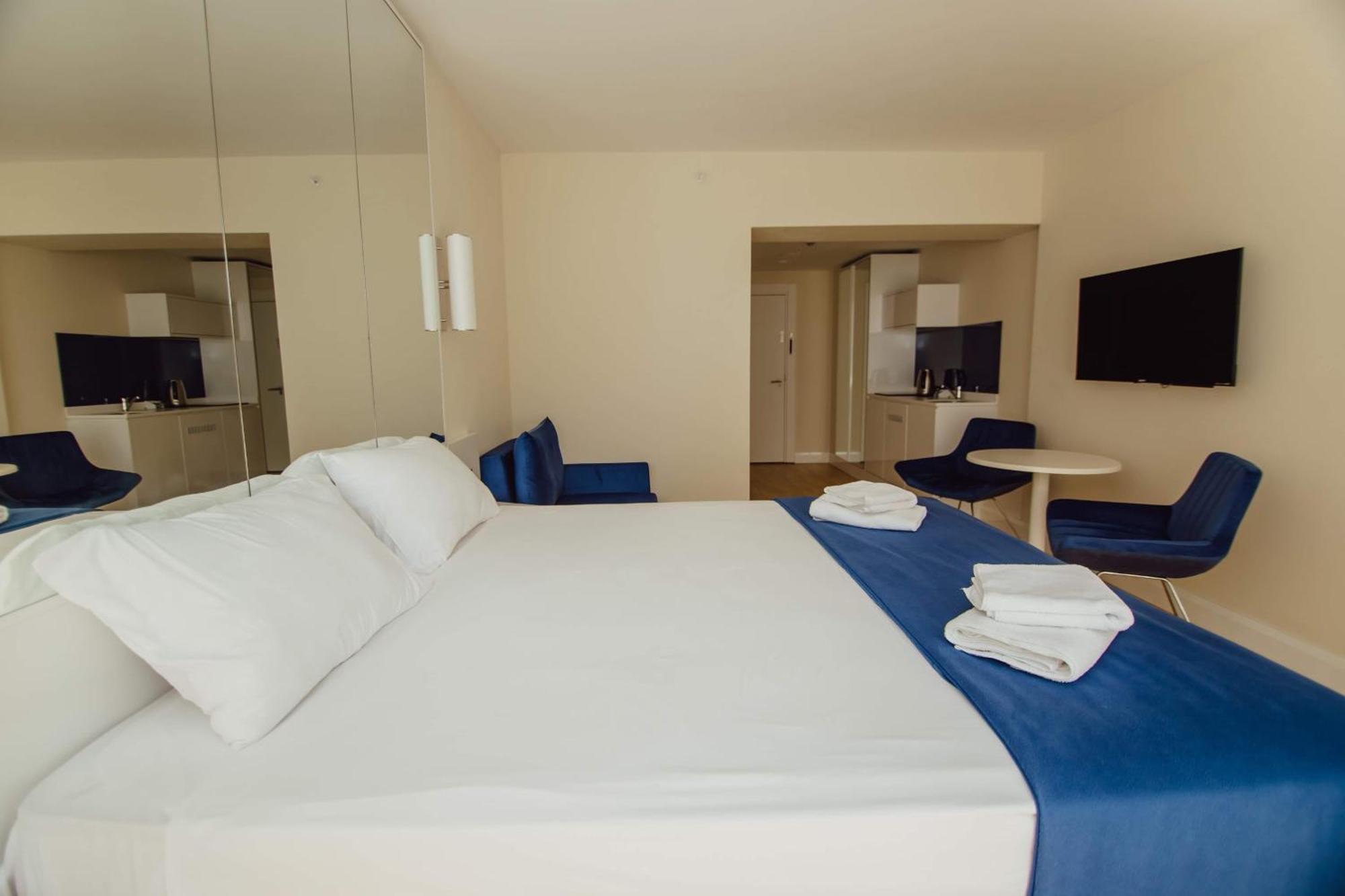 Luxury Beach Front Hotel Batumi Eksteriør billede